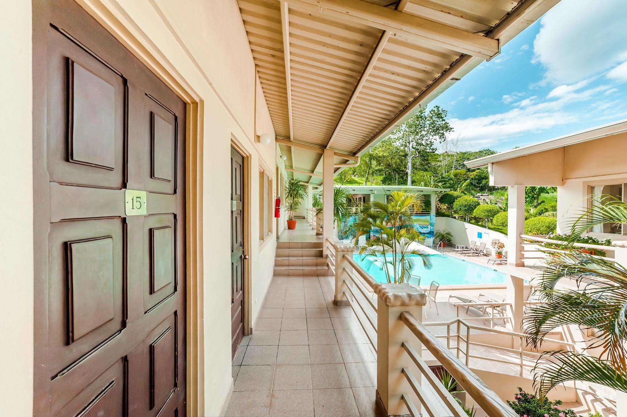Pueblo Dorado Hotel Tamarindo Dış mekan fotoğraf
